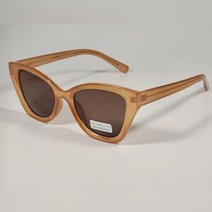 New Tommy Hilfiger Cat Eye Sunglasses Caramel Crystal Frame Brown Lens 50mm